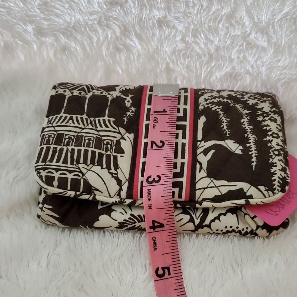 VERA BRADLEY Wallet - Picture 8 of 8